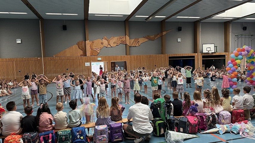 S.Schickedanz 8/2026